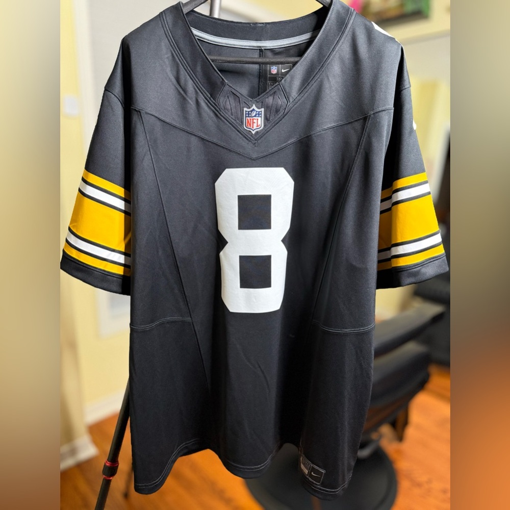 GORGEOUS AUTHENTIC NFL STEELERS JERSEY!!! - Picture 11 of 11